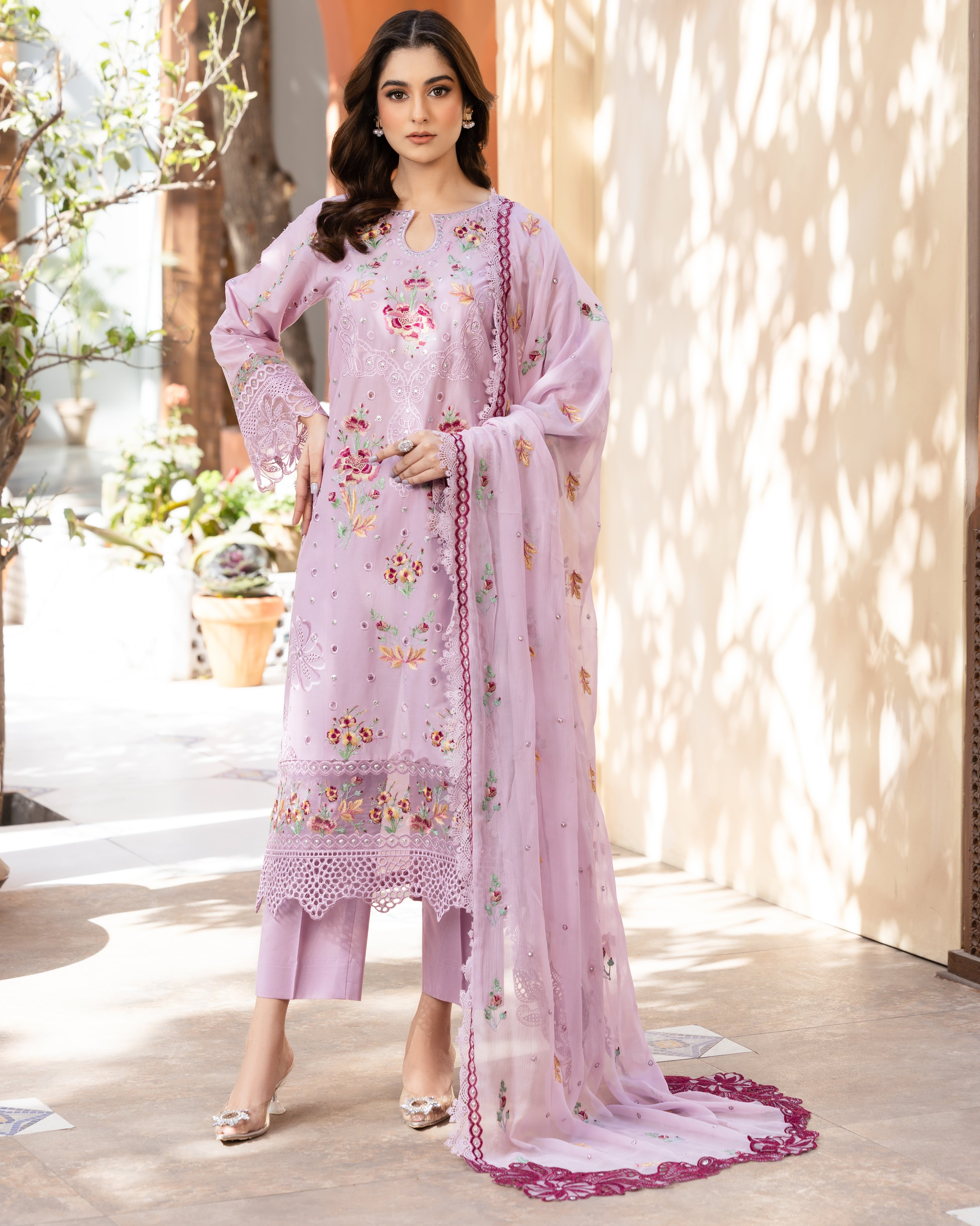 Gul E Kasni – Timeless Elegance in Soft Lilac PRET