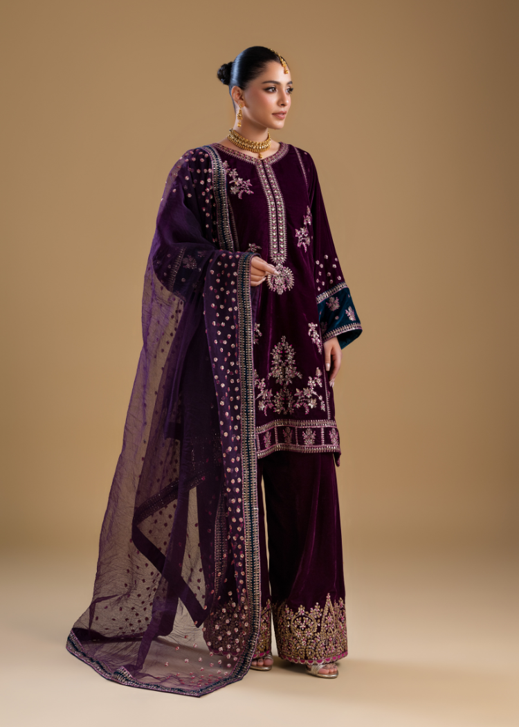 VM005- Violet Velvet Ensemble