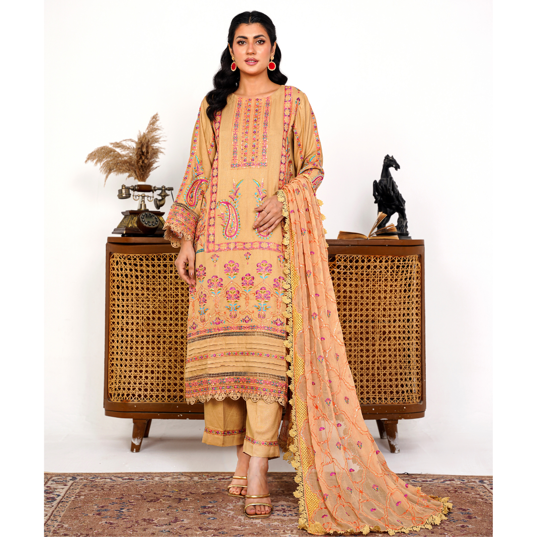 Heavily Embroidered Elegant Karandi Outfit 3PC