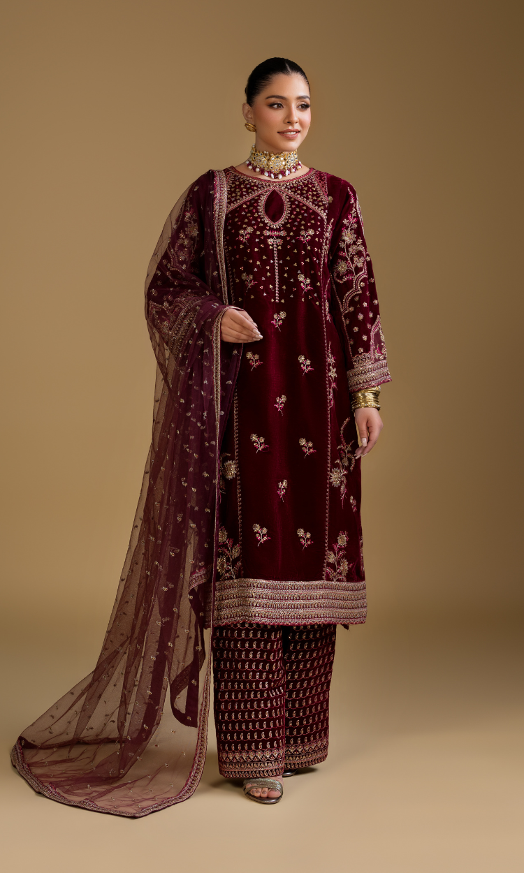 VW001-Maroon Velvet Charm