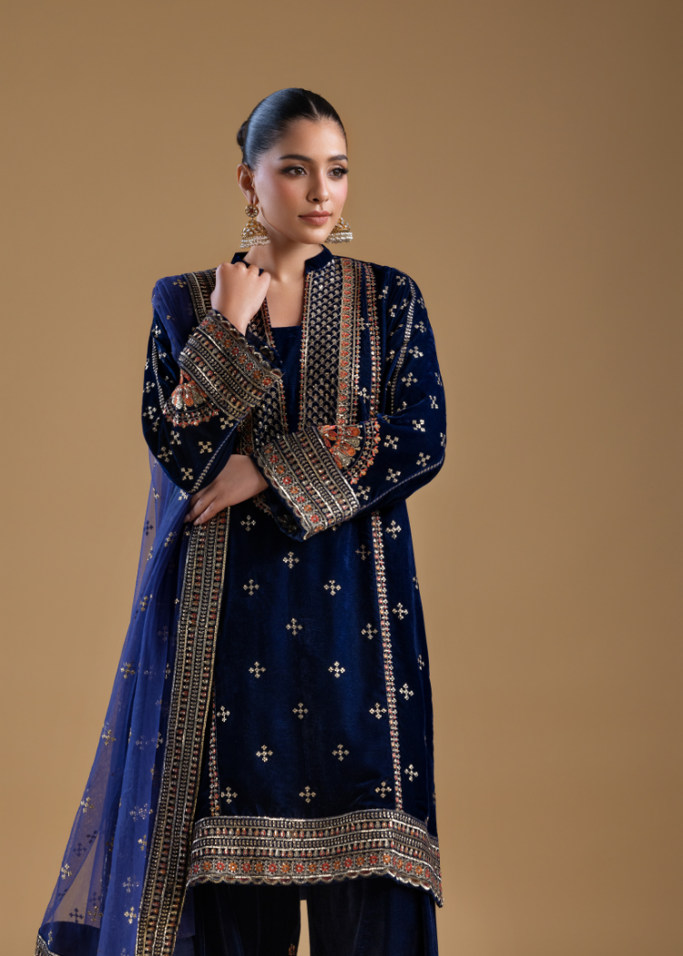 VM002-Midnight Velvet Muse