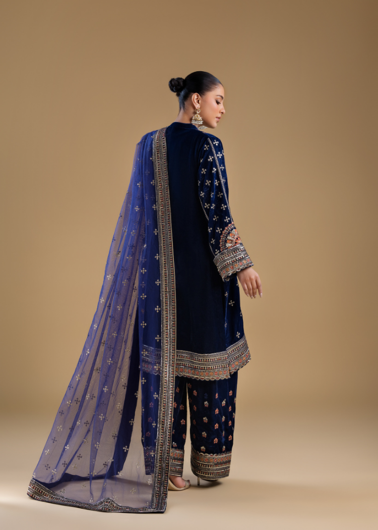 VM002-Midnight Velvet Muse