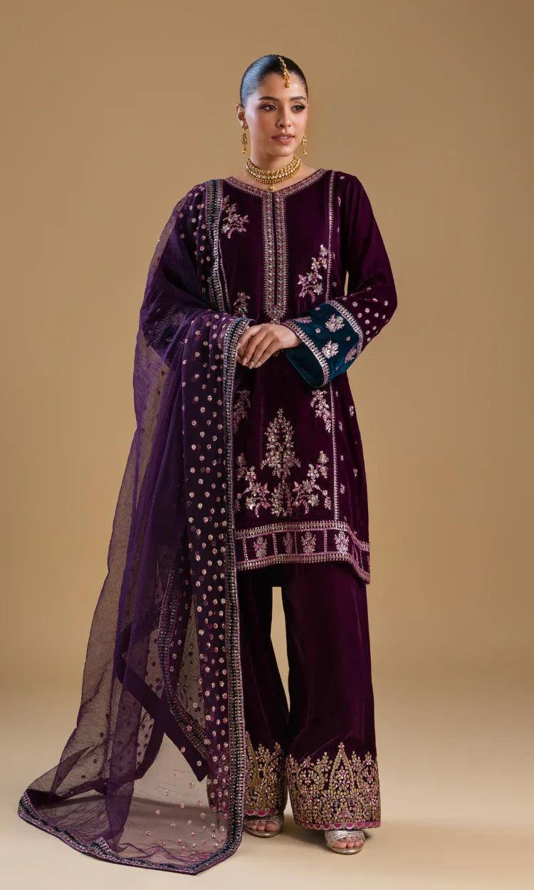 VM005- Violet Velvet Ensemble