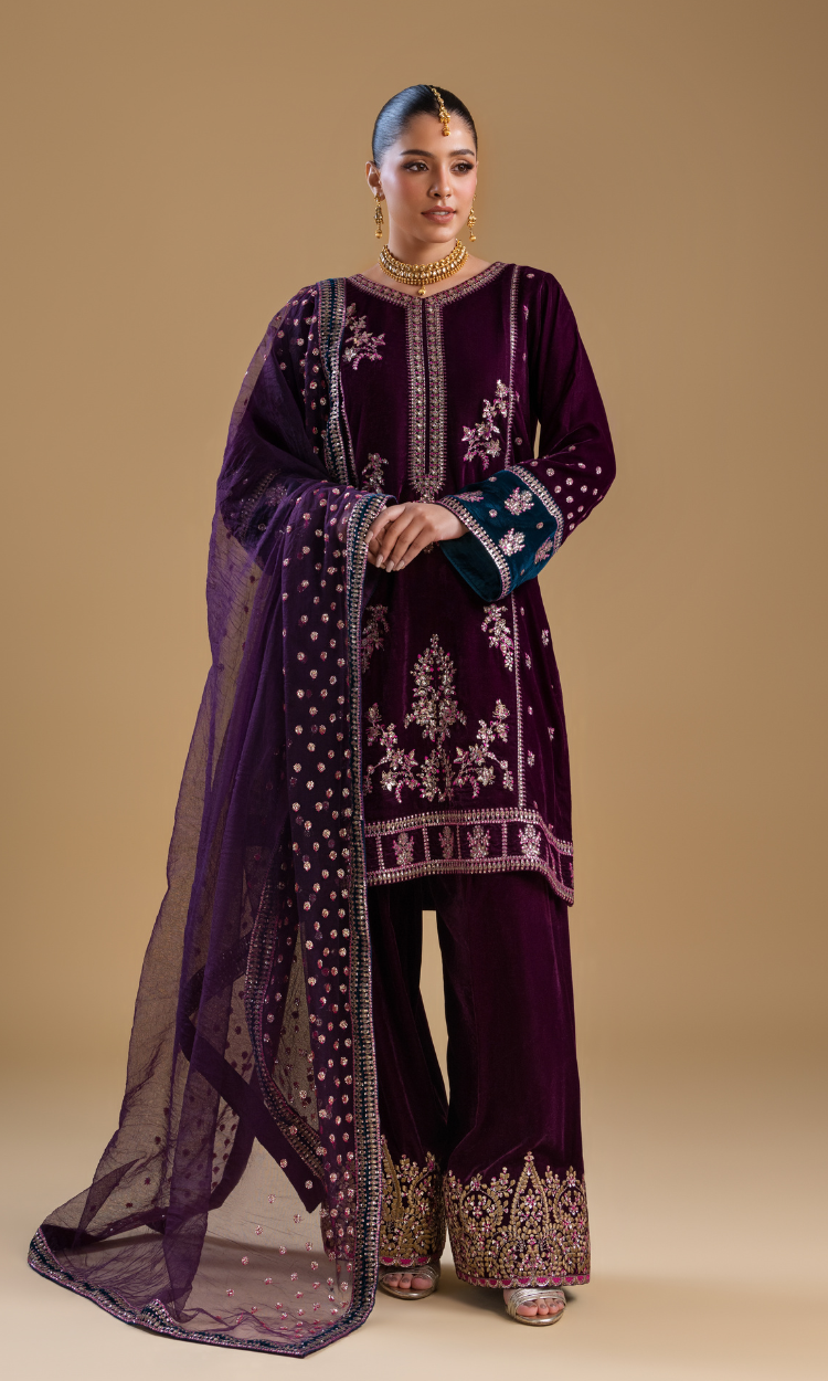 VM005- Violet Velvet Ensemble