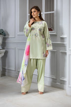 Chashm E Naaz- Elegance in every thread