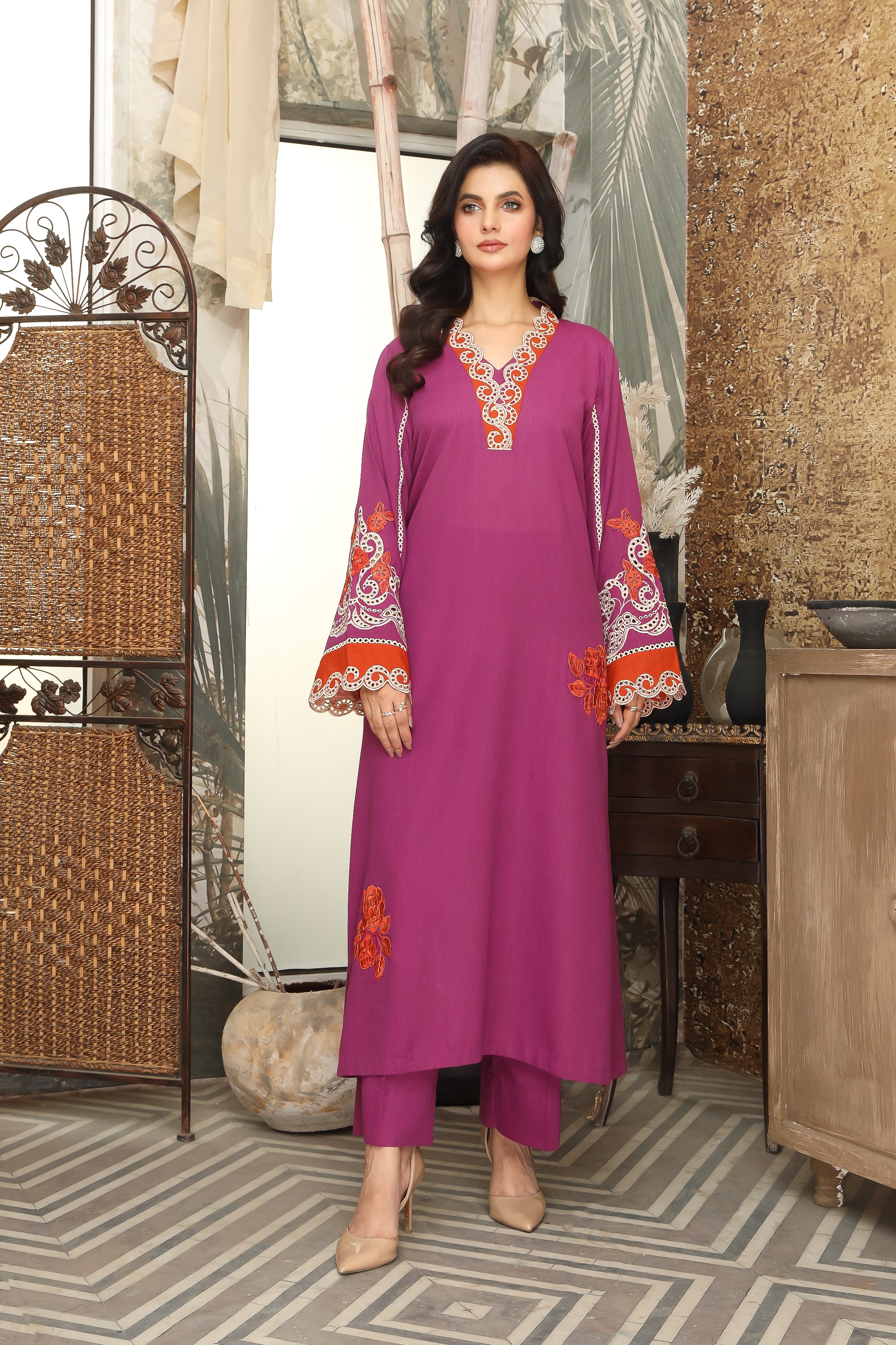 Stylish Two-Piece Karandi Ensemble