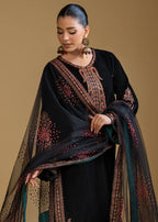 VM003-Midnight Velvet Charm