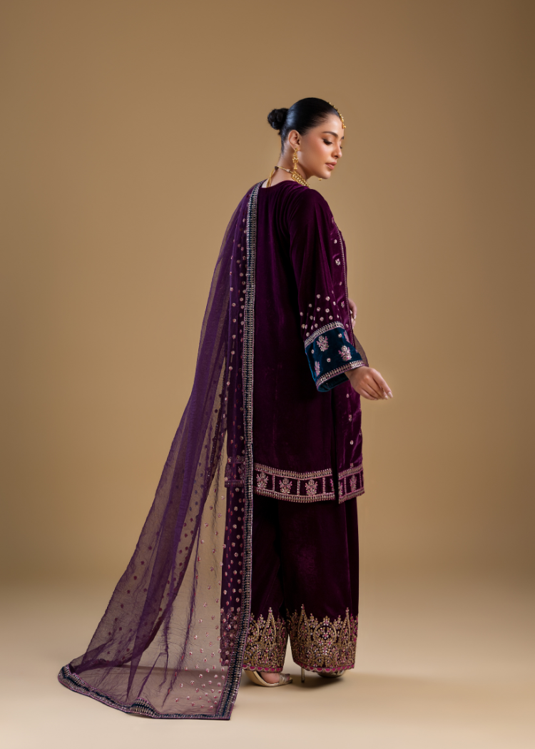 VM005- Violet Velvet Ensemble