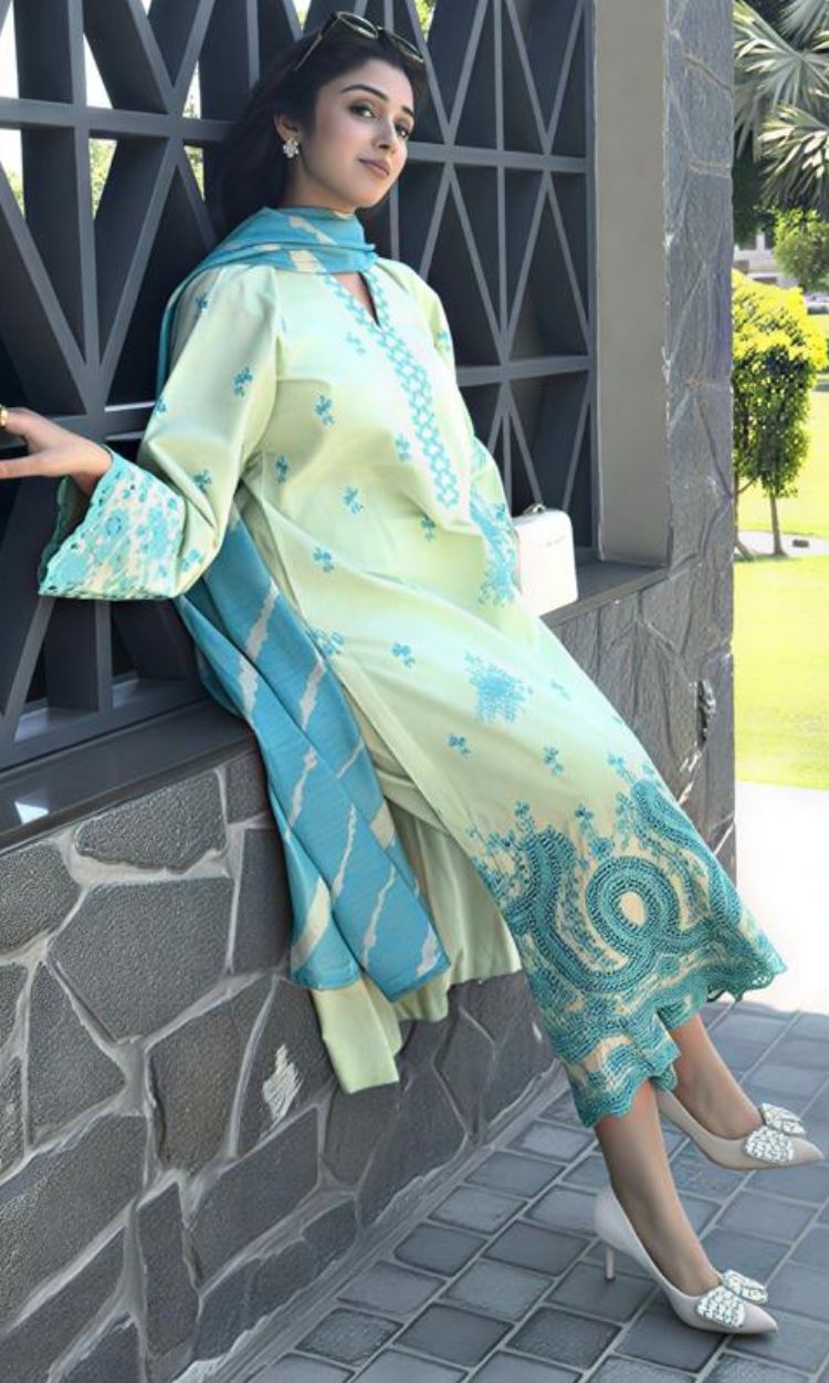 Mint Margarita -  3PC Pret Embroidered Lawn