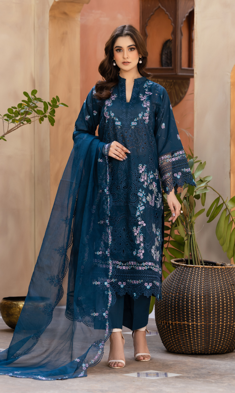 Neel Pari – The Essence of Deep Blue Elegance