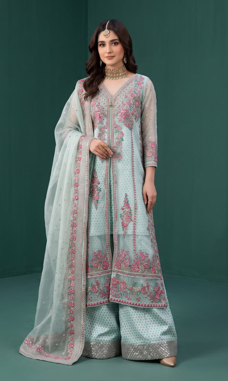 Mehrnaz – Luxury Embroidered Organza Ensemble