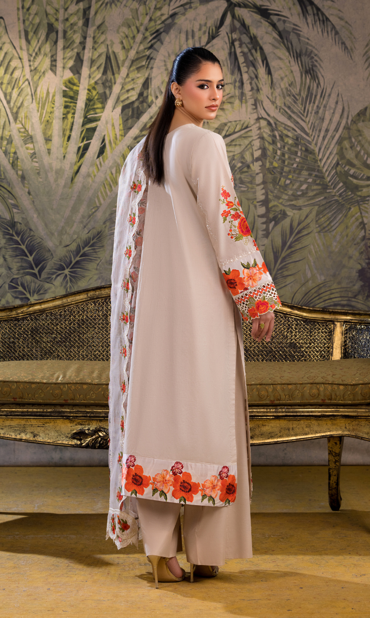 Dil Ruba – Fresh Beige Embroidered 3 Piece Suit